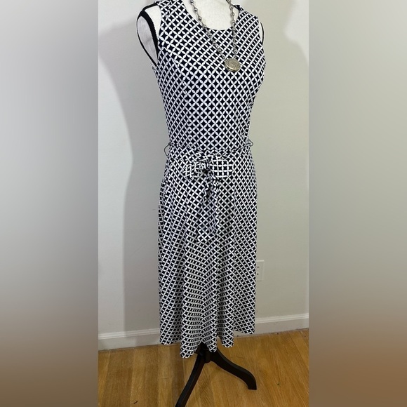 Charter Club szXS dress black and white in a mini diamond print Matching belt - Picture 1 of 11
